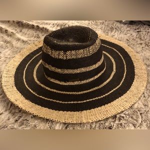 NWOT Billabong summer sun hat - one size